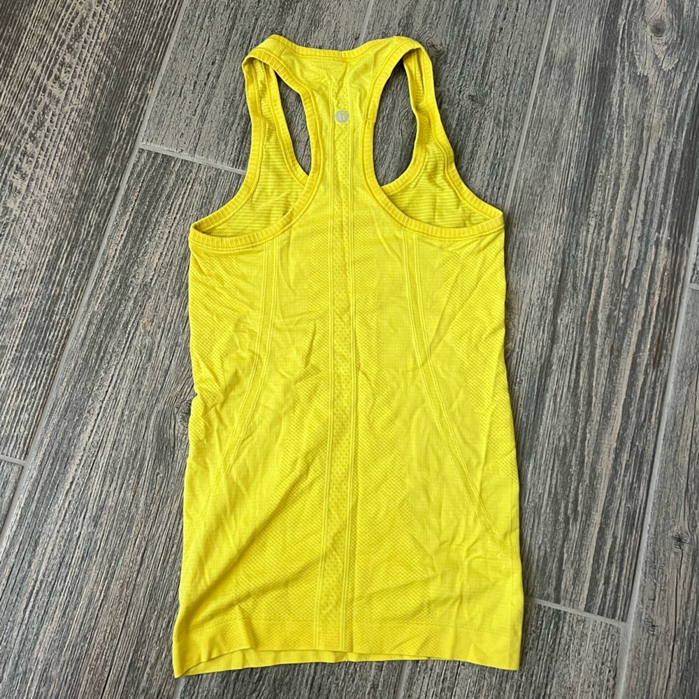 Lululemon Swiftly Tech Racerback Tank Top 2.0